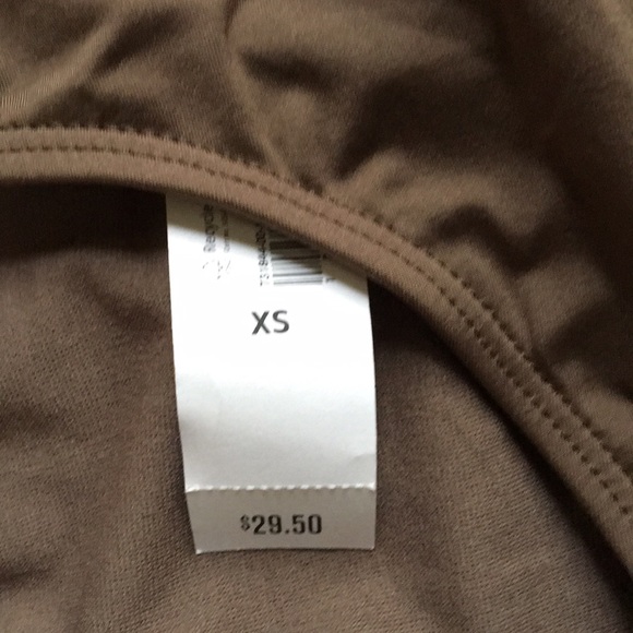 Old Navy one-piece swimsuit - Picture 3 of 5